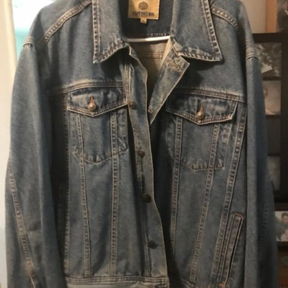 Denim jacket - Classic!!